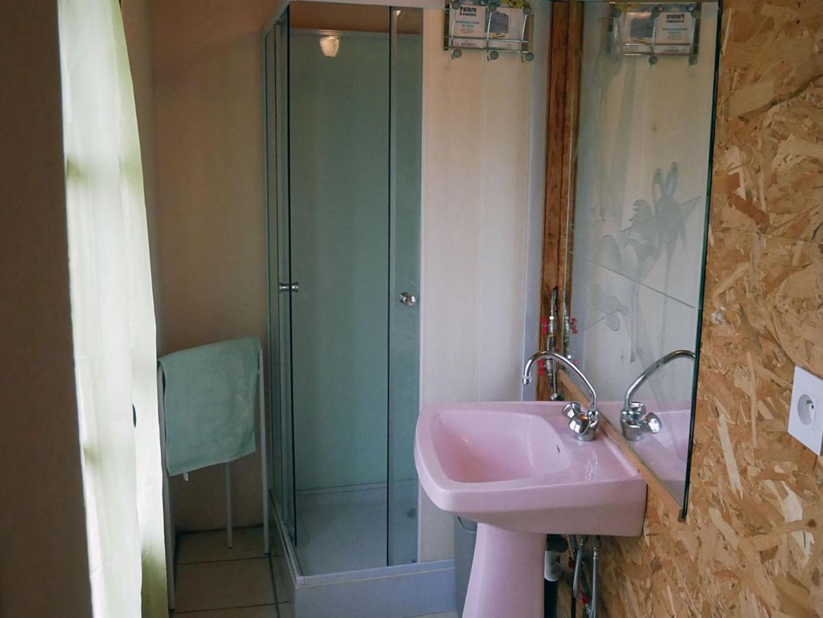 Gite Chez Coste Gilles Saint-Privat-du-Dragon Exterior foto