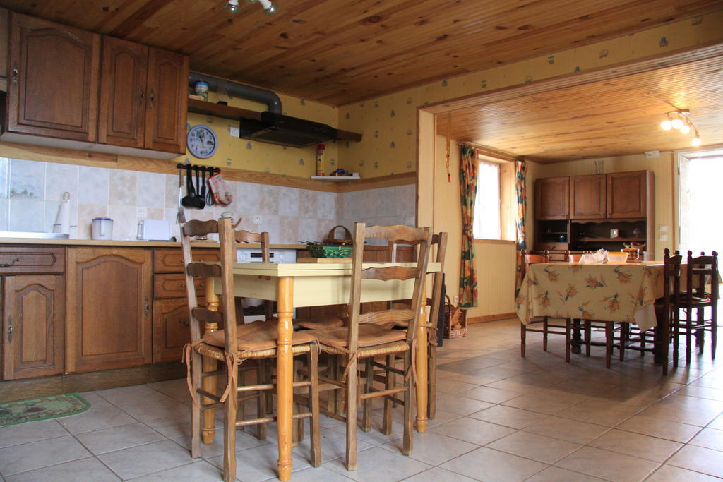 Gite Chez Coste Gilles Saint-Privat-du-Dragon Exterior foto